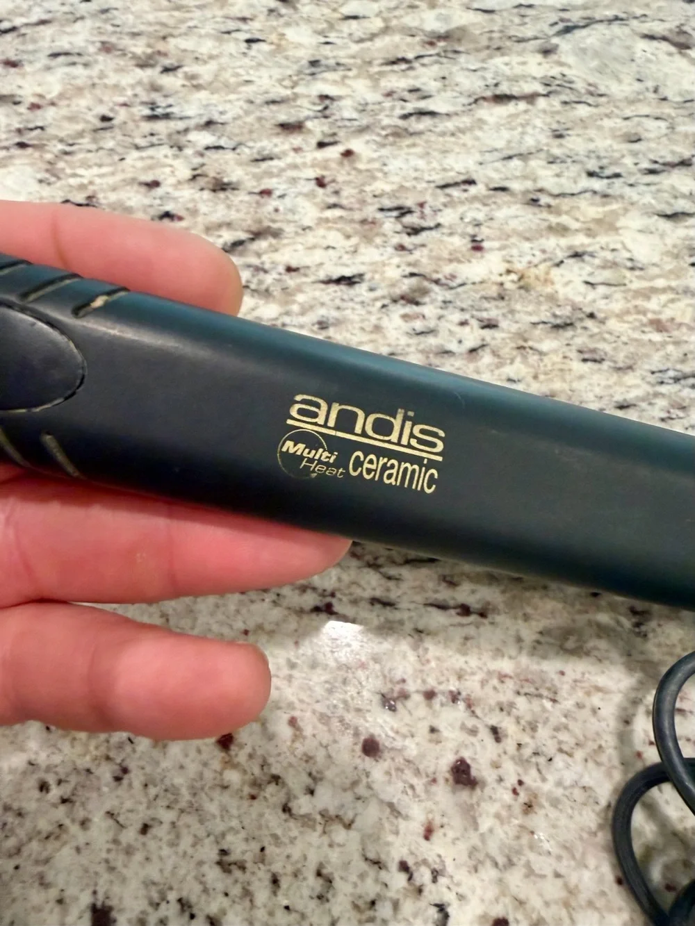 Andis Multi Heat Ceramic Flat Iron Hair Straightener Model CSI-1EA Heats Fast